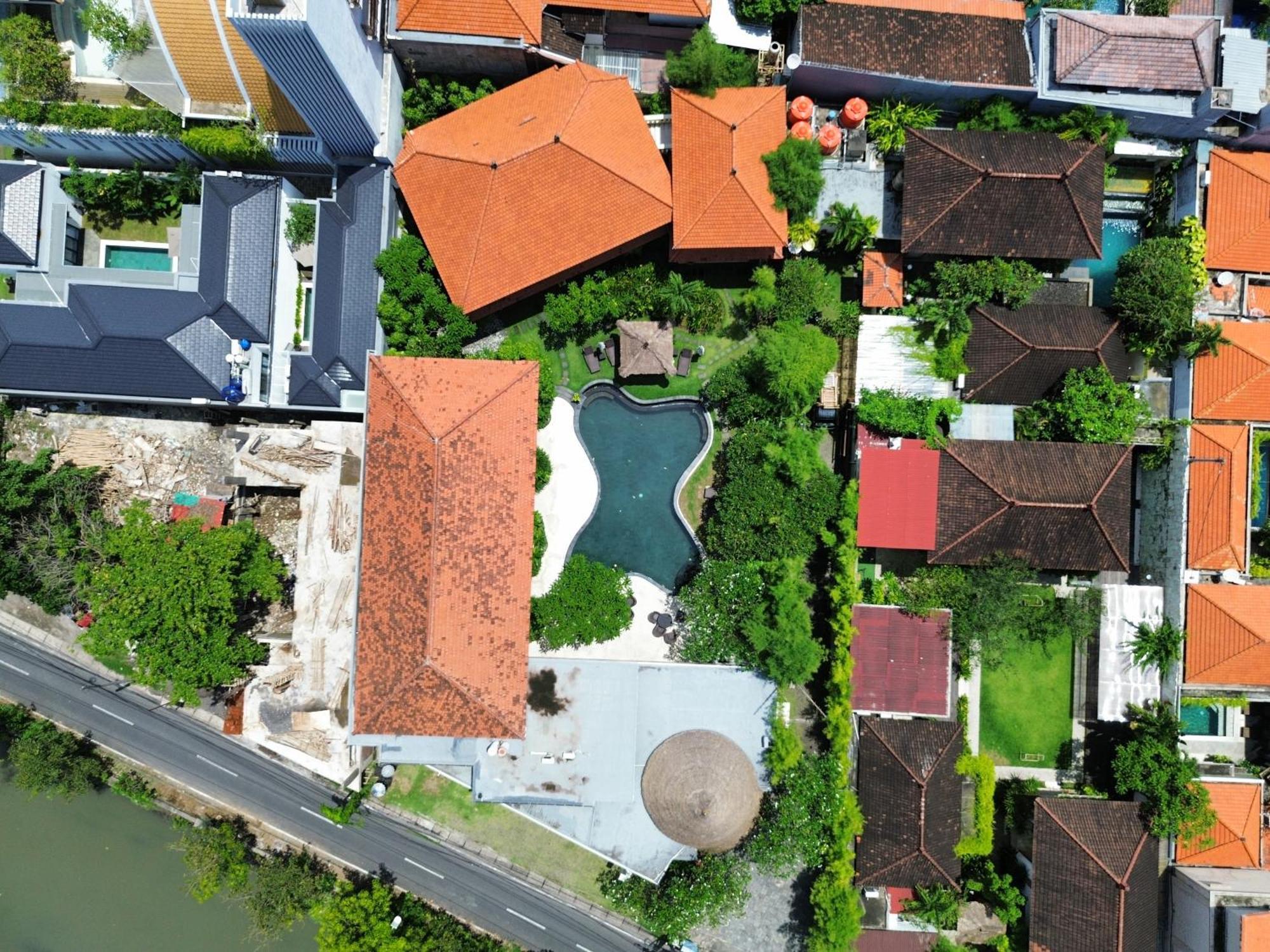 Villa Diana Bali 16 Bedrooms Seminyak Exterior foto