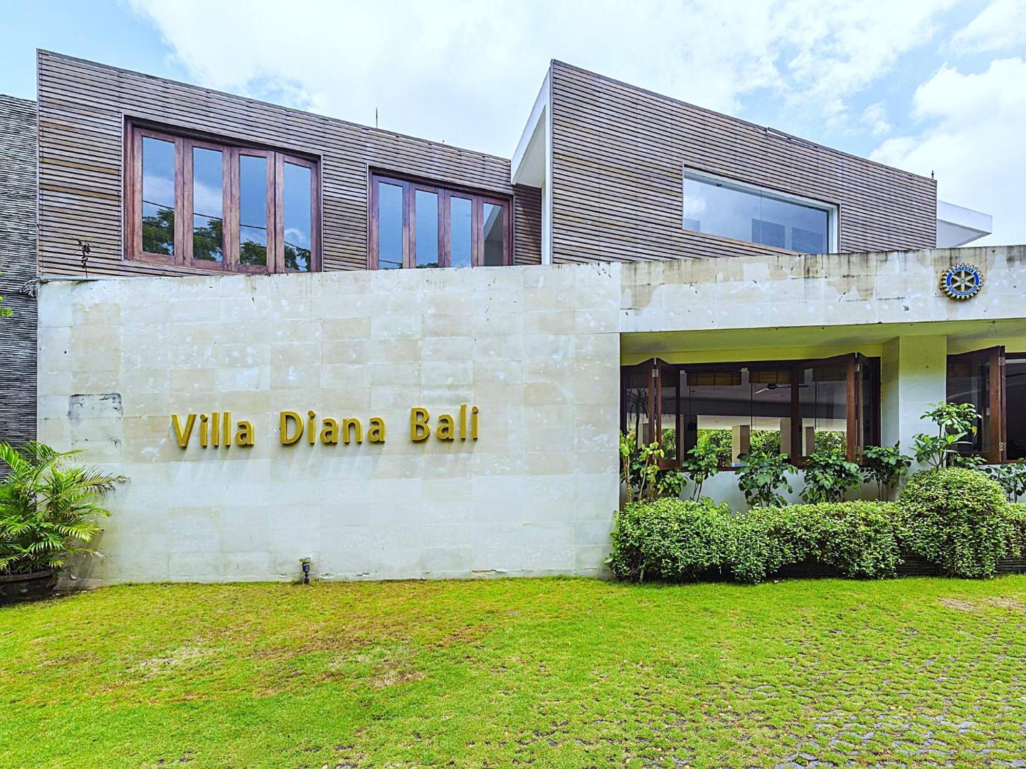 Villa Diana Bali 16 Bedrooms Seminyak Exterior foto